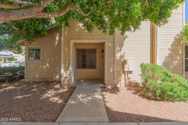 MLS: 6856511 Condo For Sale