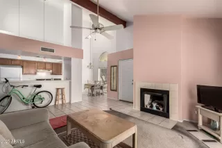 Photo #5: 6856567 Listing 