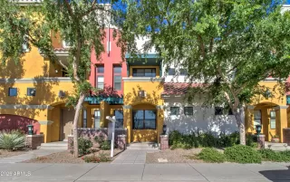 Photo #1: 6856851 Listing 