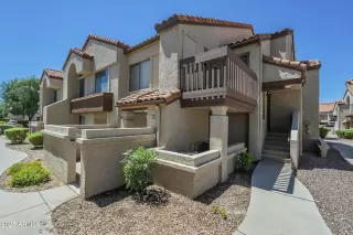 Photo #1: 6856965 Listing 