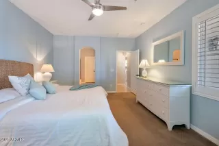 Photo #6: 6857020 Listing