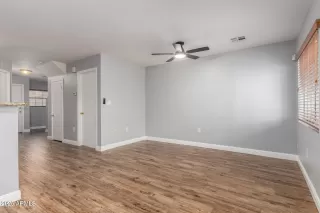 Photo #5: 6857066 Listing 