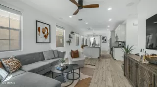 Photo #1: 6857074 Listing 