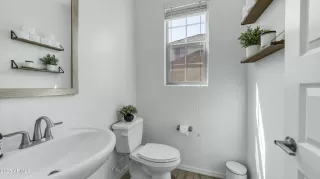 Photo #5: 6857074 Listing 