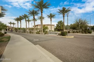 Photo #1: 6857273 Listing 