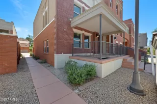 More Details about MLS # 6857502 : 625 S ROOSEVELT STREET