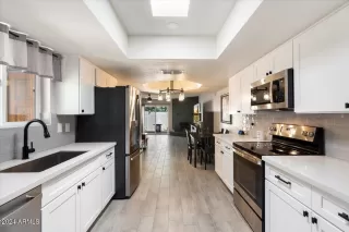 Photo #2: 6857658 Listing 