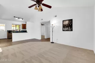 Photo #2: 6858024 Listing 