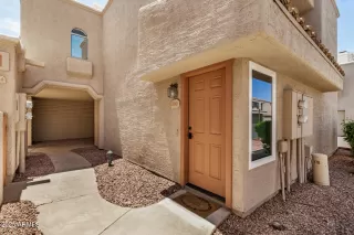 More Details about MLS # 6858549 : 2834 S EXTENSION ROAD#2001