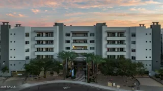 Photo #2: 6858712 Listing