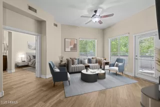 Photo #6: 6858712 Listing