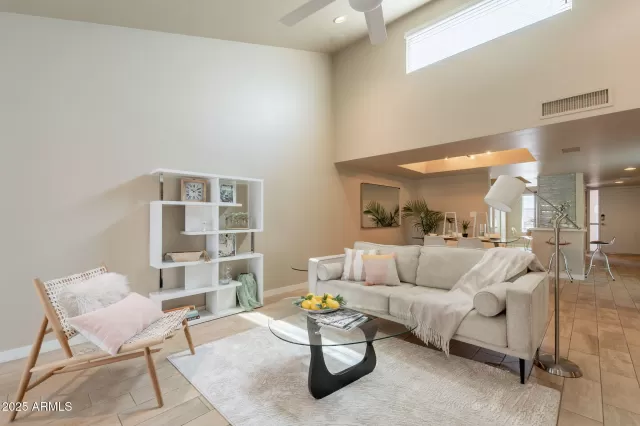 MLS: 6859151 Condo For Sale