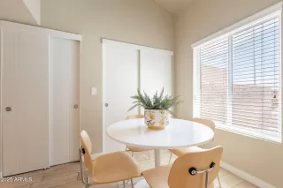 Photo #4: 6859151 Listing 