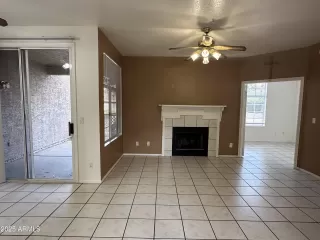 Photo #4: 6859281 Listing 