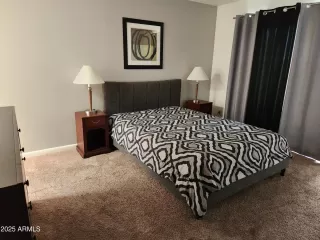 Photo #6: 6859320 Listing