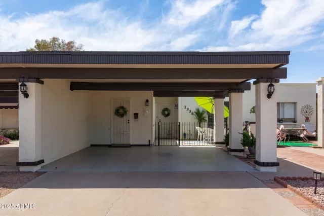 MLS: 6859519 Condo For Sale