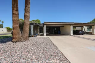 Photo #2: 6859779 Listing