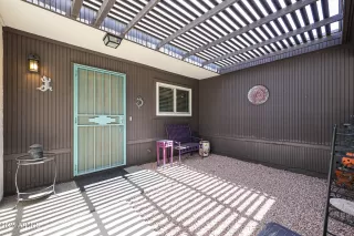 Photo #4: 6859779 Listing