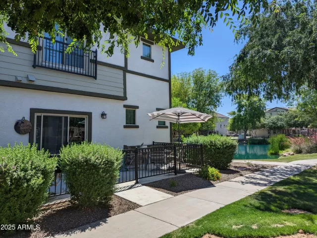 MLS: 6860681 Condo For Sale