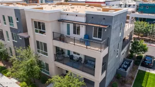 More Details about MLS # 6861037 : 1250 N ABBEY LANE#275