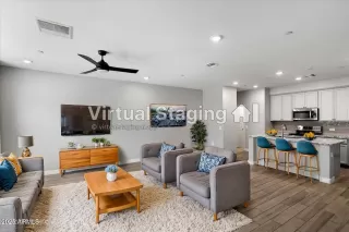 Photo #5: 6861156 Listing 