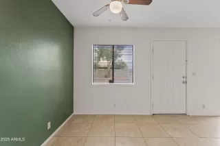 Photo #5: 6861585 Listing