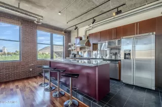 Photo #5: 6861820 Listing 