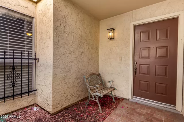 MLS: 6861958 Condo For Sale