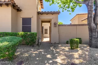 Photo #4: 6862229 Listing 