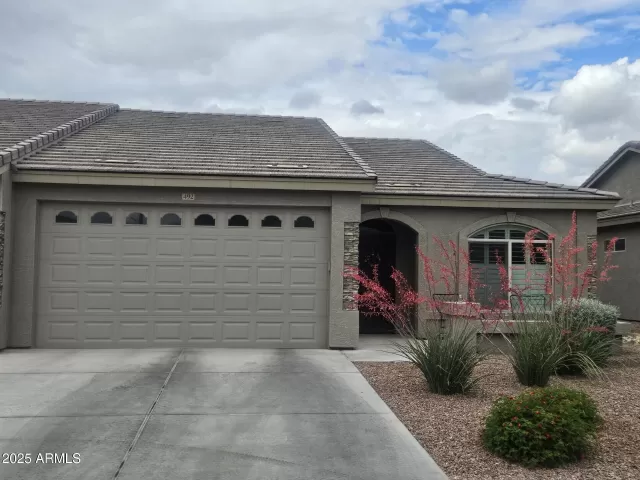 MLS: 6862291 Condo For Sale