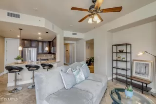 Photo #1: 6862422 Listing 