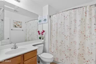 Photo #5: 6862453 Listing 