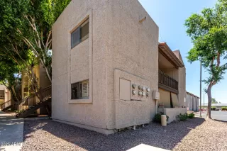 Photo #2: 6862542 Listing 