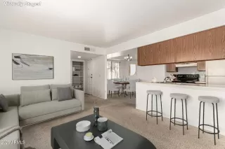 Photo #4: 6862542 Listing 