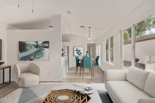 Photo #5: 6862836 Listing