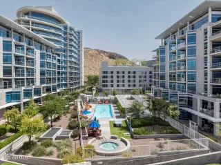 Photo #5: 6863320 Listing 