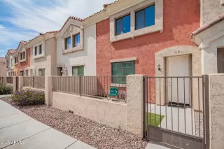 Photo #2: 6863457 Listing