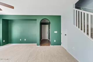 Photo #6: 6863993 Listing 