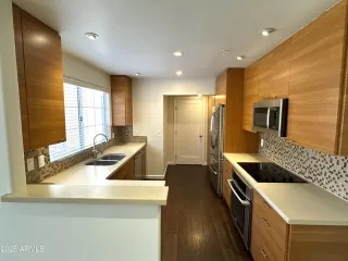 Photo #5: 6864010 Listing 