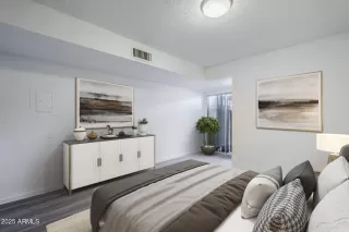 Photo #2: 6864024 Listing 