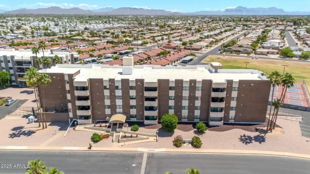 MLS: 6864082 Condo For Sale