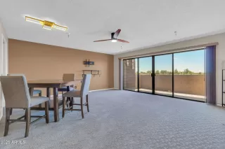 Photo #6: 6864082 Listing