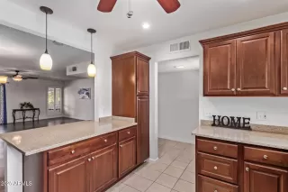 Photo #6: 6864265 Listing 