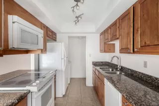 Photo #2: 6864431 Listing