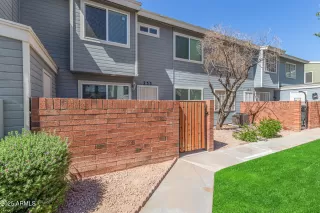 Photo #2: 6864770 Listing 