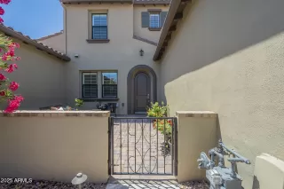 Photo #2: 6864809 Listing 