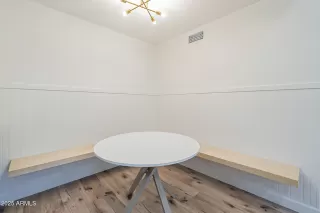 Photo #3: 6865013 Listing