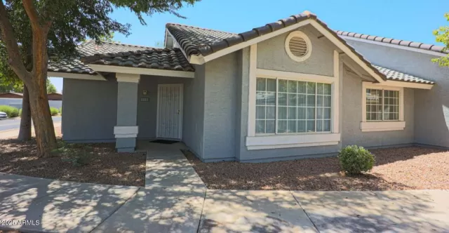 MLS: 6865072 Condo For Sale