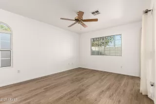 Photo #6: 6865072 Listing 