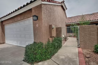 Photo #6: 6865555 Listing